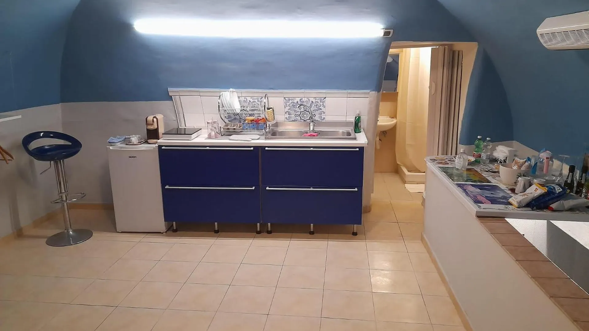 Quartieri Spagnoli Casa Vacanze Neapel Apartment